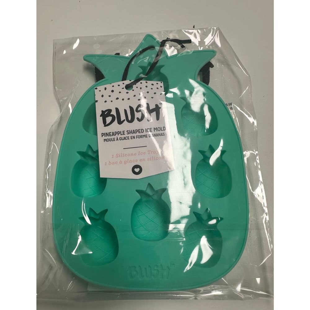 Blush Pineapple Shaped Ice Mold - BPA Free